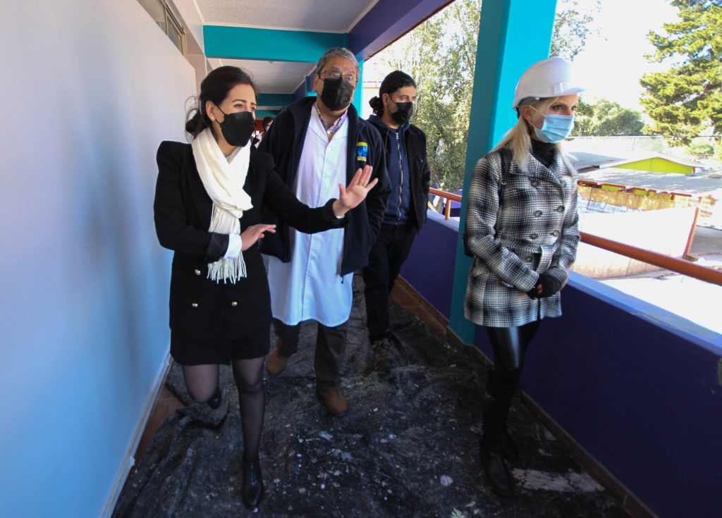 Imagen principal: Municipio ejecuta $900 millones en obras para mejorar condiciones de escuelas públicas de Viña del Mar