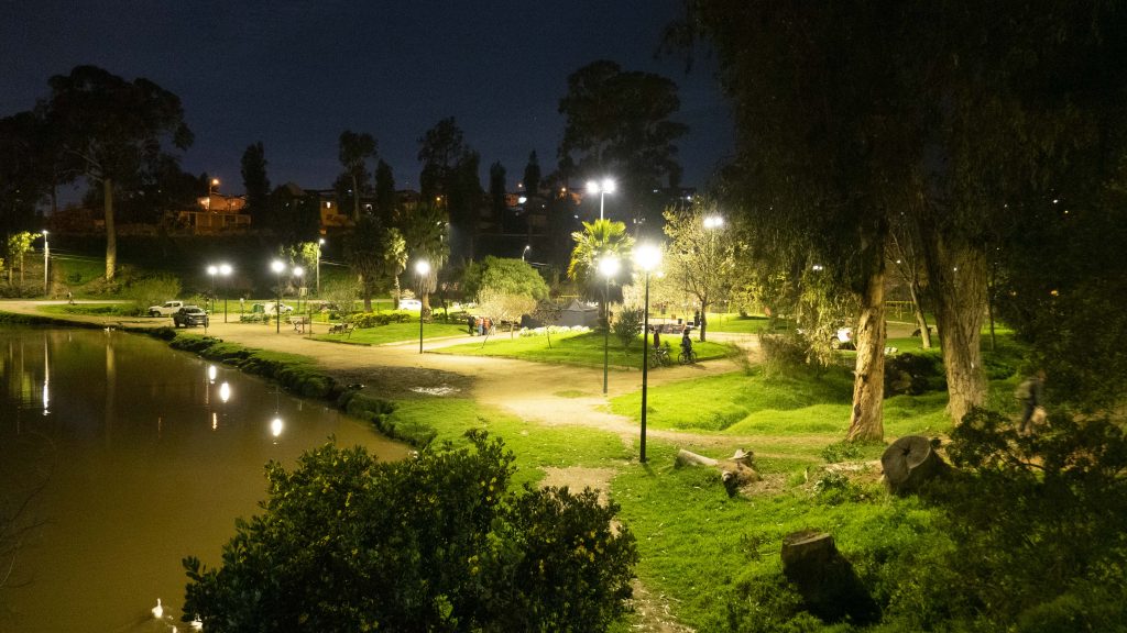 Imagen de la noticia: Iluminación Parque Tranque Forestal
