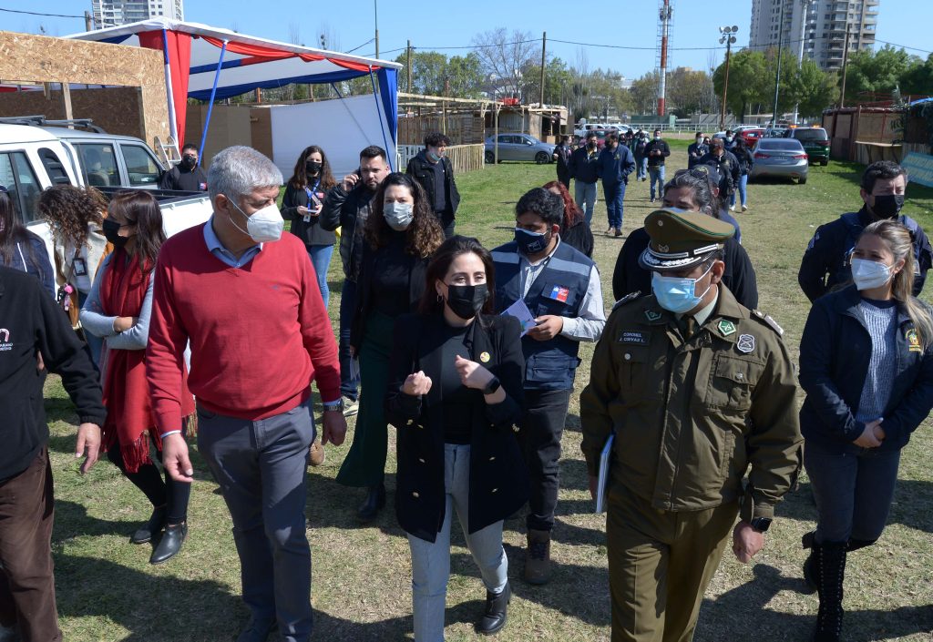 Imagen principal: Seguridad e ingreso gratuito en horarios determinados destacan en el regreso de las ramadas del Sporting en Viña