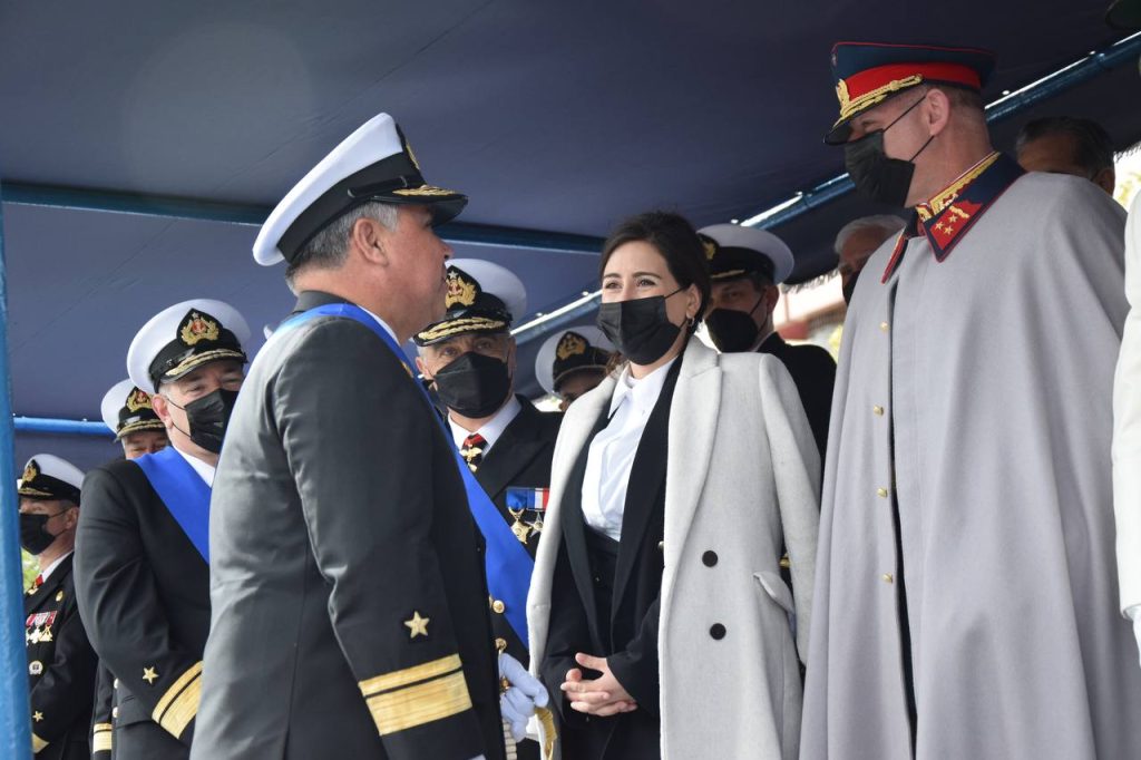 Imagen principal: Alcaldesa Ripamonti tras desfile por 18 de septiembre: “Es el momento perfecto para honrar con respeto (…) seguir adelante y darle, con mucha responsabilidad, un mejor porvenir a nuestro país”