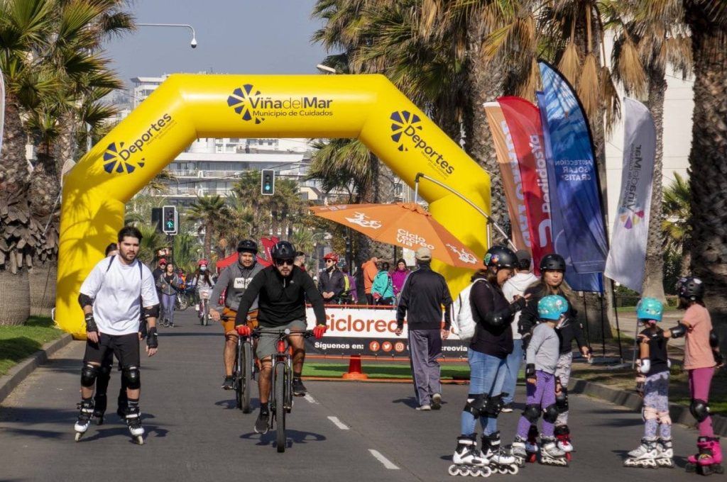 Imagen principal: Consulta Ciudadana Viña Decide: Más del 90% de participantes se inclinaron por mantener o expandir actividad CicloRecreoVía