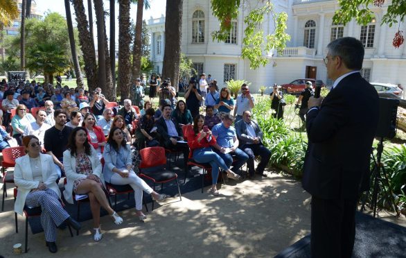Reforma de pensiones: Ministro Marcel y alcaldesa Ripamonti realizaron charla a la comunidad viñamarina   
