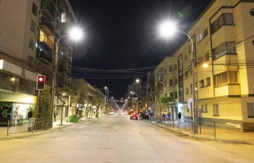 Calle Arlegui tiene nueva iluminación de alta tecnología led para potenciar seguridad de Viña del Mar