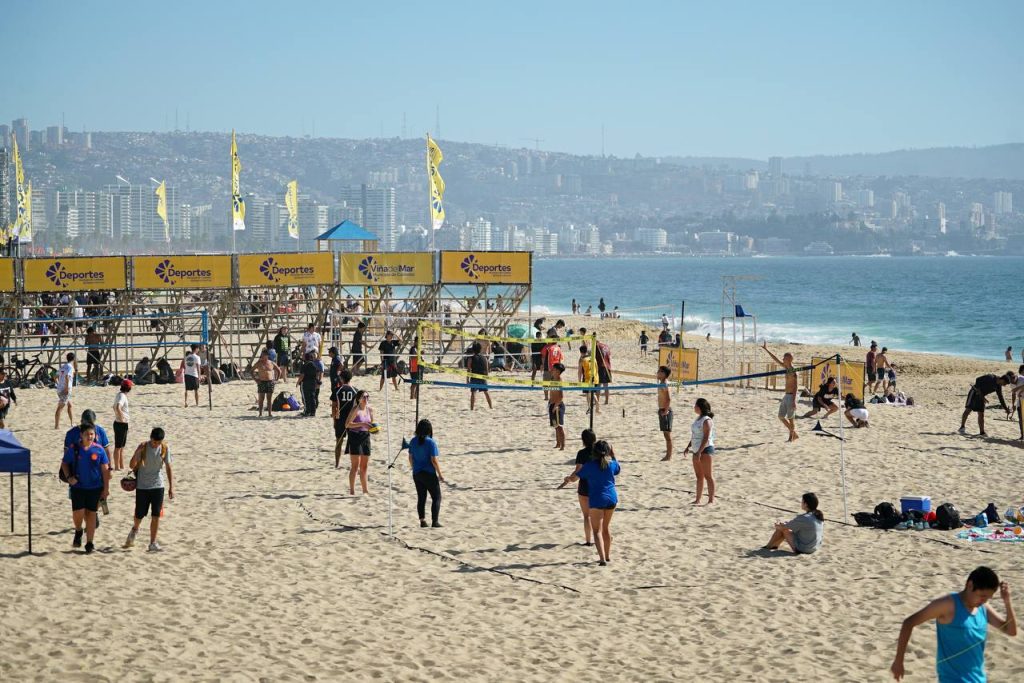 Imagen principal: Municipio inaugura la Playa del Deporte de Viña del Mar: actividades gratuitas para toda la comunidad