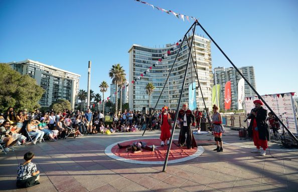 Destacadas intervenciones artísticas gratuitas se realizan en diversos sectores de Viña del Mar