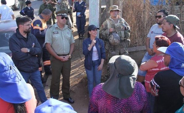 Tras solicitud de alcaldesa Ripamonti y vecinos, Gobierno renueva estado de catástrofe para zona siniestrada de Viña del Mar