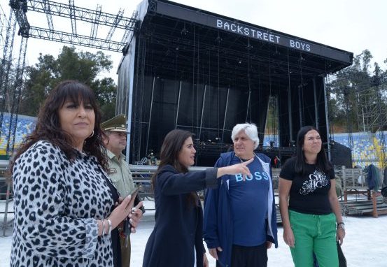 Municipio de Viña del Mar, DG Medios y gremios turísticos destacan aporte al turismo  de show de Backstreet Boys en el estadio Sausalito   