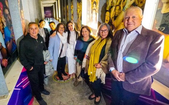 Acompañada de dirigentas y dirigentes vecinales de diferentes  sectores de Viña, alcaldesa Ripamonti asiste a tercera noche de festival