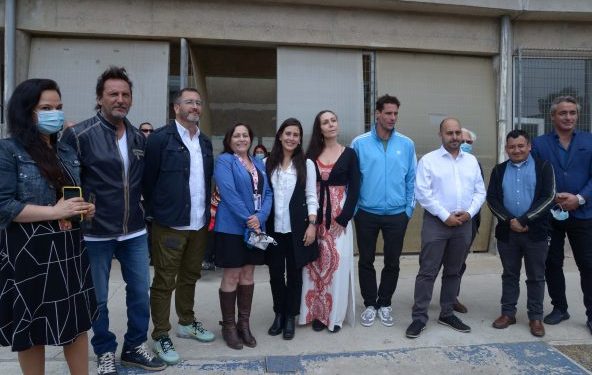 Alcaldesa Macarena Ripamonti y jurado del festival visitaron Sanatorio  Marítimo con música de Escuela Popular de Artes de Achupallas