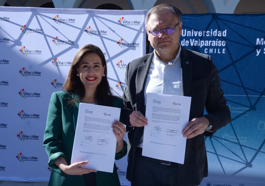 Imagen principal: Municipio de Viña del Mar y Universidad de Valparaíso firman convenio para desarrollar plan de educación ambiental