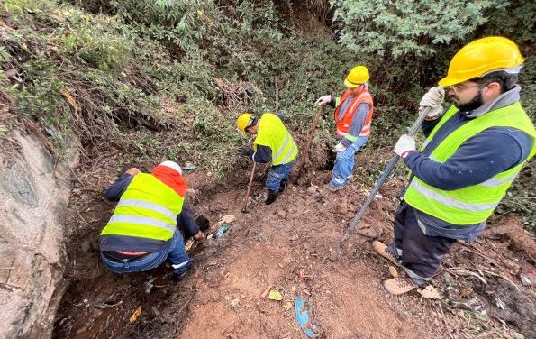 Municipio de Viña del Mar despliega plan de contingencia en zona afectada por incendio ante sistema frontal