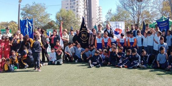 Escuelas de la Corporación Municipal participan en Torneo de Futbolito por mes de aniversario de Carabineros en Viña del Mar