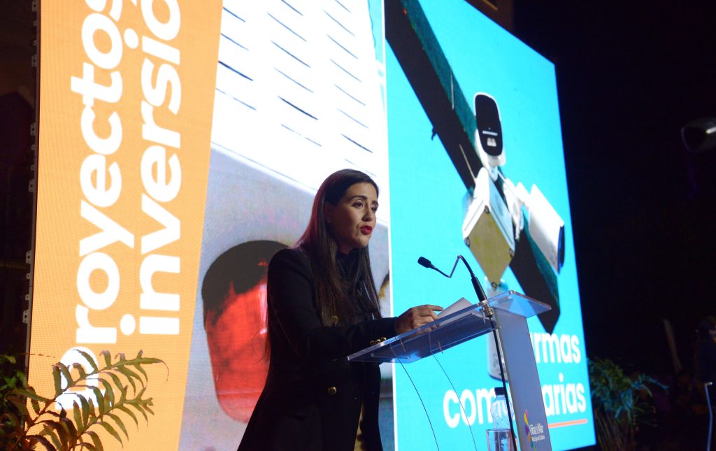 Imagen principal: Alcaldesa Macarena Ripamonti y proyecto de teleférico: “Esperamos pueda ser una obra de desarrollo que nos permita conectar los cerros con el centro de Viña del Mar”