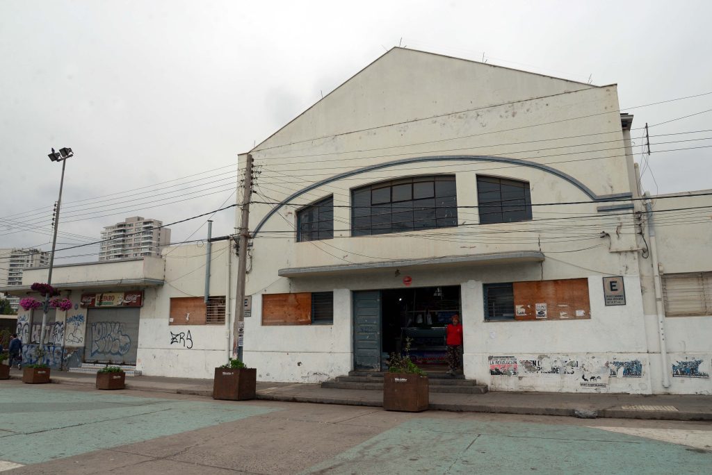 Imagen principal: Municipio de Viña del Mar gestiona remodelación del mercado municipal con un nuevo plan para recuperar patrimonio de la ciudad