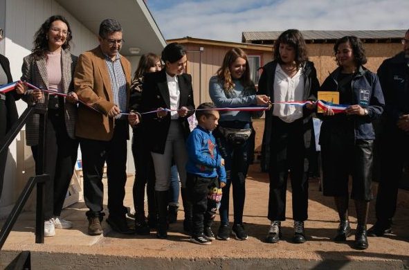 Avanza el Plan de Reconstrucción: entregan nueva vivienda industrializada en Forestal Alto luego del mega incendio que afectó a Viña del Mar