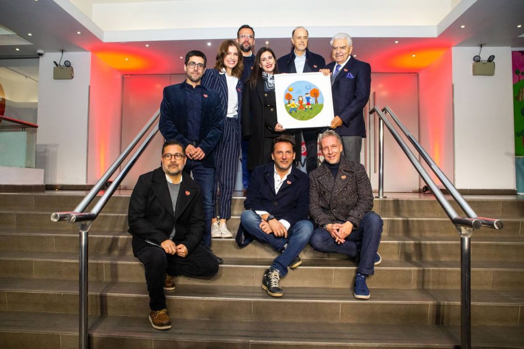 Imagen principal: Alcaldesa Macarena Ripamonti y Mario Kreutzberger  anuncian que clausura de la Teletón 2023 se realizará en la Quinta Vergara de Viña del Mar