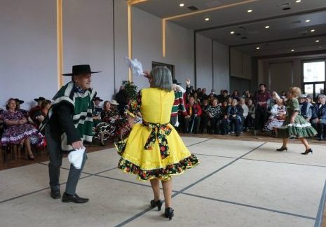 Fiestas Patrias: Municipio de Viña del Mar inicia proceso clasificatorio de concurso de cueca vecinal urbana y tradicional