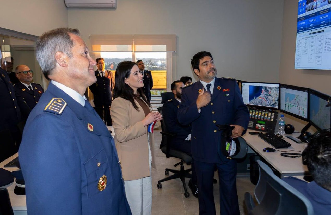 Reinauguran moderna central de comunicaciones de bomberos en Viña del Mar