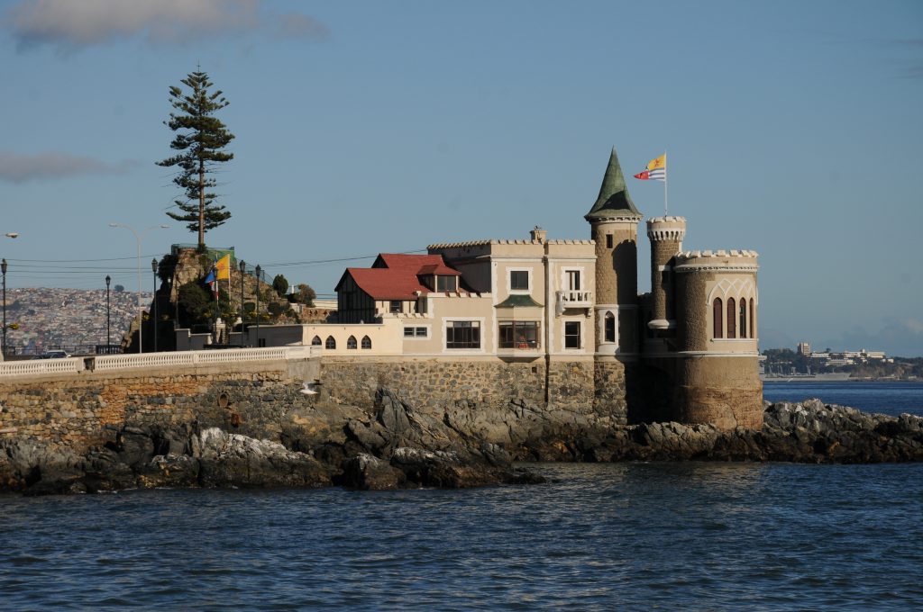 Imagen principal: Municipio de Viña del Mar inicia licitación para desarrollar diseño del proyecto de restauración del Castillo Wulff