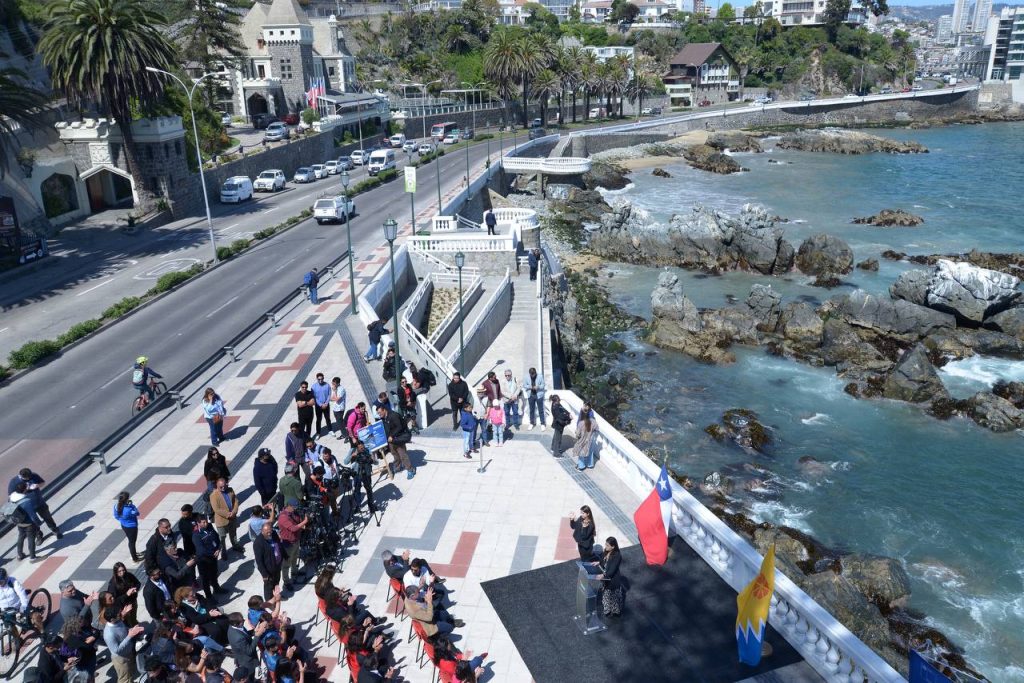 Imagen principal: Borde costero de Viña del Mar: inauguran remozado paseo de Av. Marina para potenciar el turismo y el deporte en la ciudad