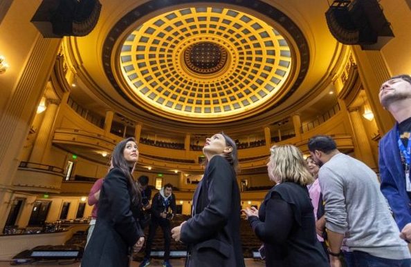 Teatro Municipal de Viña del Mar se abre a la comunidad e invita a disfrutar de eventos gratuitos durante el mes de reapertura