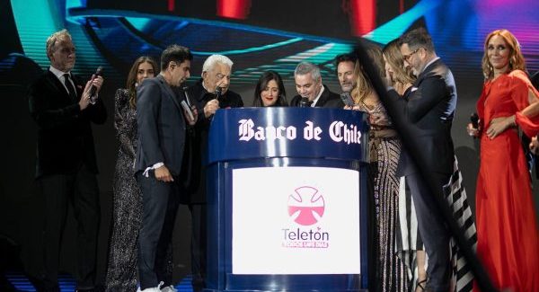 Alcaldesa Macarena Ripamonti manifestó su alegría por lograr la meta de la teletón en  la Quinta Vergara