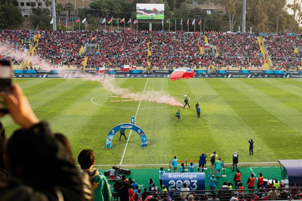 Imagen principal: Viña del Mar y estadio Sausalito se posicionan para ser sede de Mundial de fútbol FIFA Sub-20 el 2025    