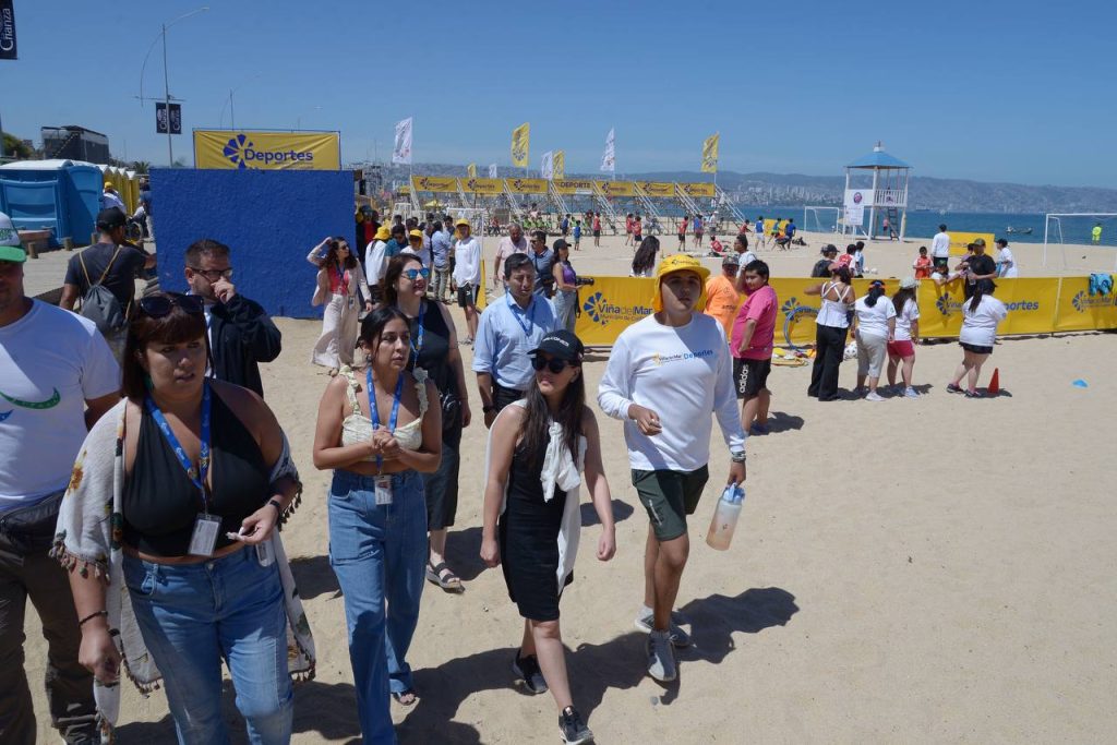 Imagen principal: Playa del Deporte de Viña del Mar implementa nuevos talleres y disciplinas con programación gratuita para visitantes y vecinos