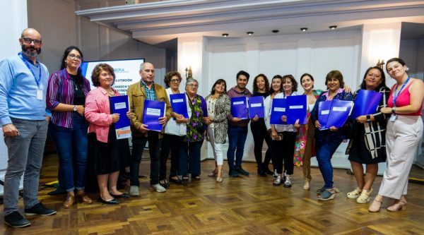 11 calles de Viña del Mar serán mejoradas en distintos cerros a través de Programa Pavimentos Participativos