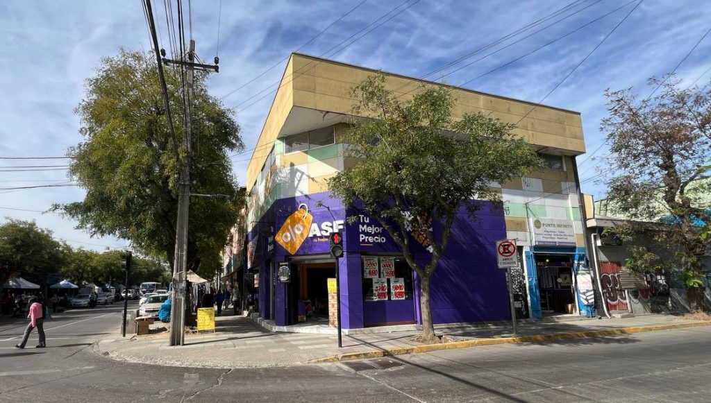 Imagen principal: Proyecto para fortalecer seguridad e identidad comercial del barrio Oriente en Viña del Mar ya se encuentra en ejecución