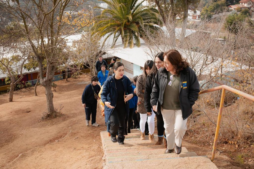Imagen principal: Inauguran mejoramiento de infraestructura en dos escuelas municipales de Viña del Mar