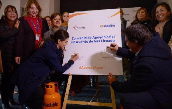 Tras convenio logrado por el municipio vecinos de Viña del Mar podrán acceder a descuento en la compra de gas