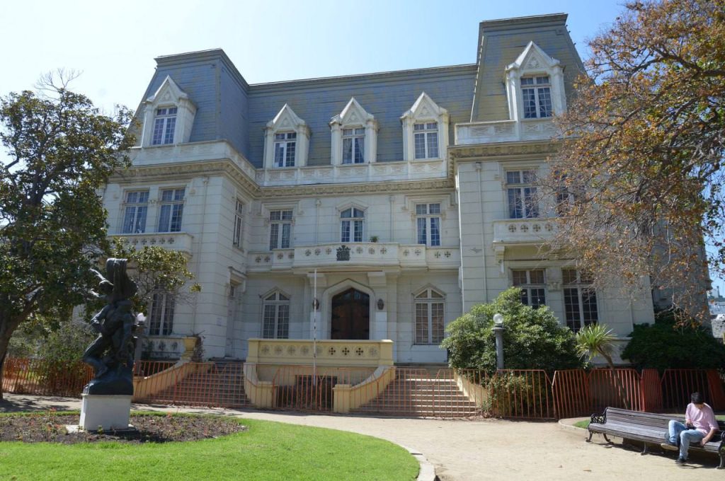 Imagen principal: Municipio de Viña del Mar avanza con diseño del proyecto de recuperación del palacio Carrasco