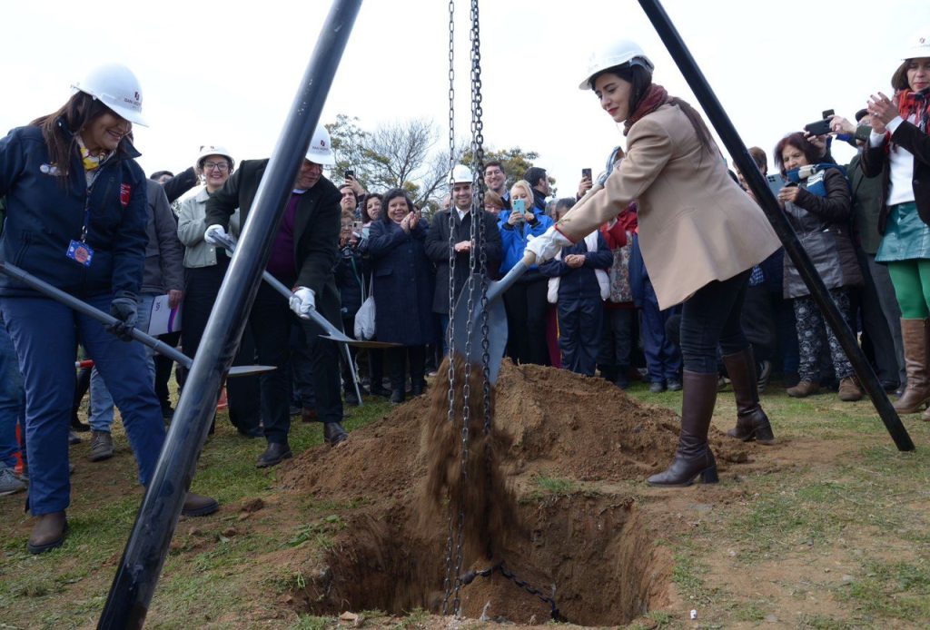 Imagen principal: Luego de 12 años de espera inician las obras del nuevo Centro de Salud de Miraflores Alto en Viña del Mar