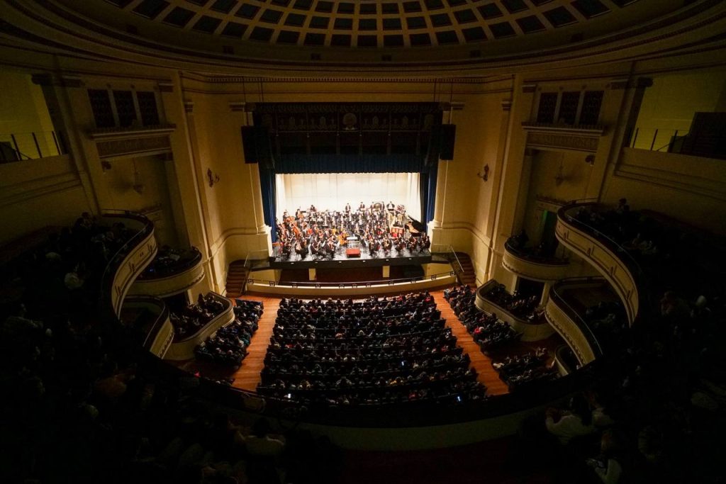 Imagen principal: El musical “Cats”, ballet, conciertos y destacadas expresiones artísticas ofrece el Teatro Municipal de Viña del Mar durante agosto