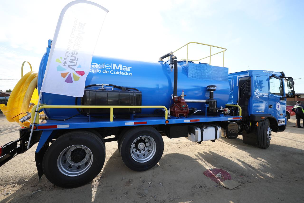 camion limpiafosas 1