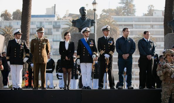 Alcaldesa Macarena  Ripamonti destacó tradicional desfile naval que recorrió las calles de Viña del Mar