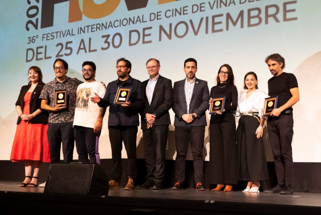 Imagen principal: 36° Festival Internacional de Cine de Viña del Mar vivió su noche de apertura en el histórico Teatro Municipal