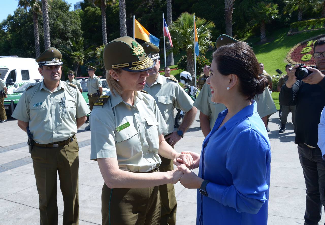 Alcaldesa nuevos vehículos5