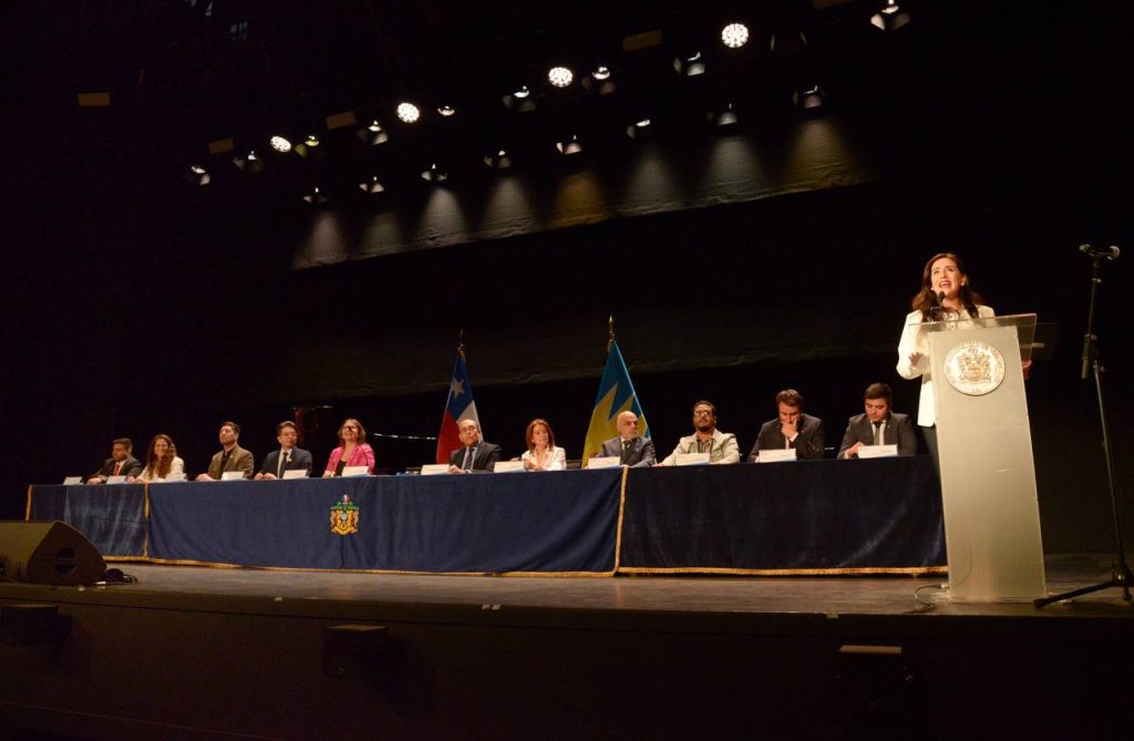 Imagen principal: Alcaldesa Macarena Ripamonti asume nuevo período: “Tenemos tremendos desafíos y grandes metas que lograremos con arduo trabajo”