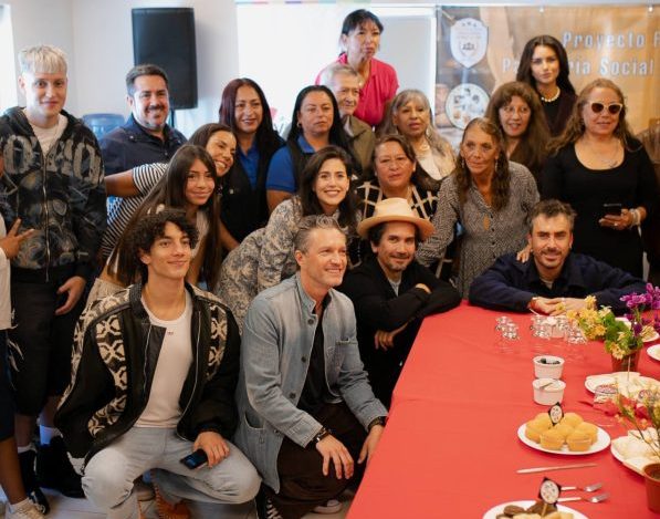 Jurado del Festival de Viña del Mar conoció labor social de panadería comunitaria de Santa Julia