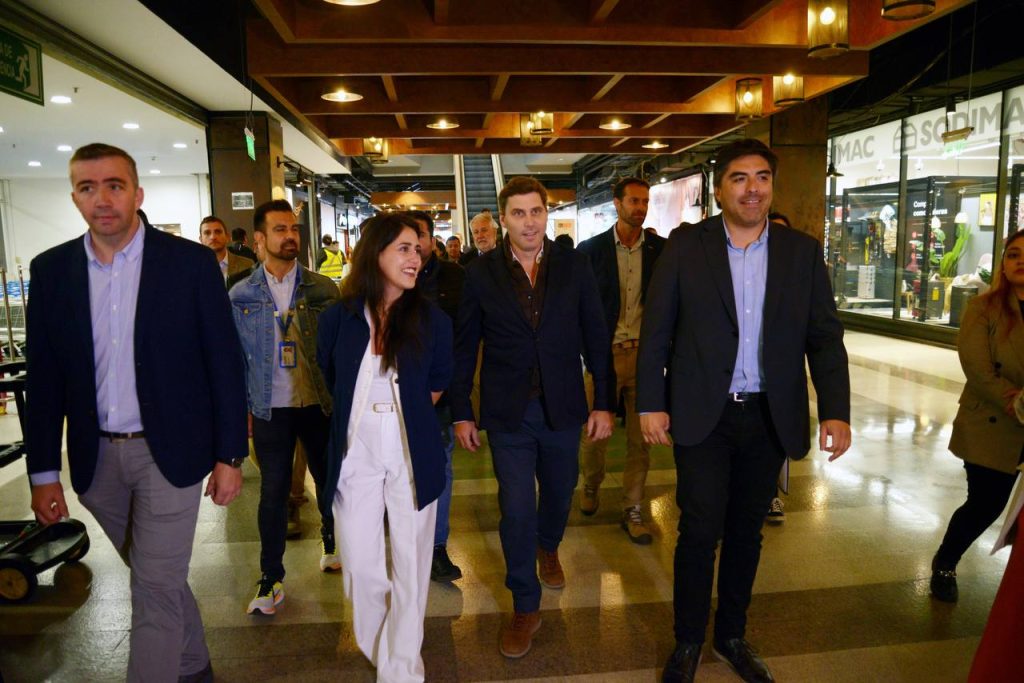 Imagen principal: Alcaldesa Macarena Ripamonti valoró el positivo impacto a la economía local que tendrá remodelación de Espacio Urbano de 15 Norte para Viña del Mar