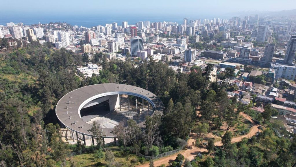 Imagen principal: Viña del Mar avanza y se posiciona en nivel medio alto en estudio de Índice de Calidad de Vida Urbana (ICVU)