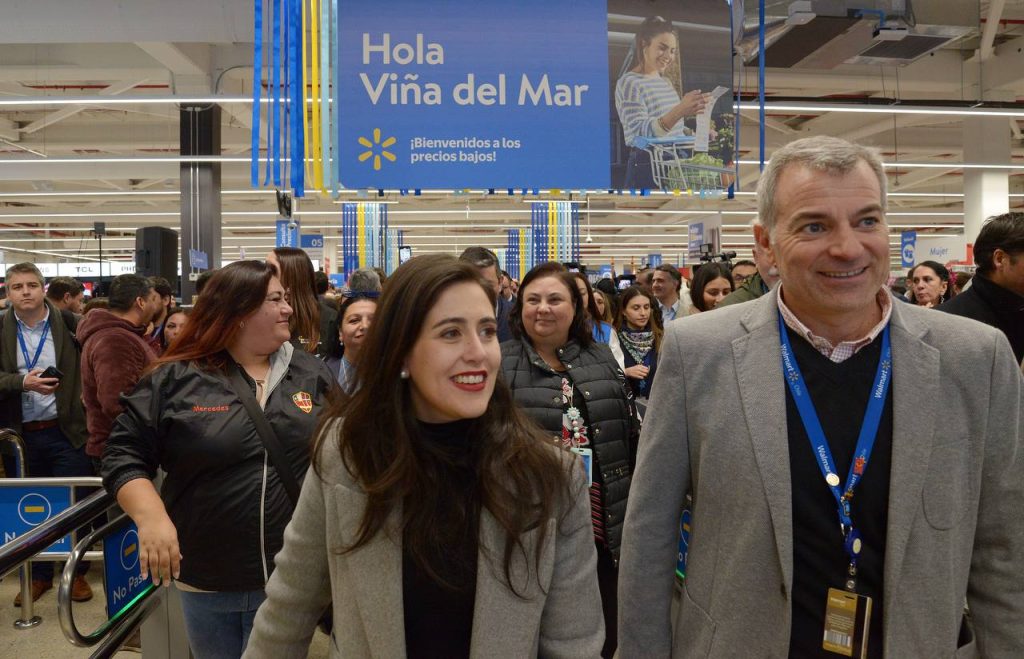Imagen principal: Polo de desarrollo económico en Reñaca Alto continúa consolidándose: inauguran Lider en Outlet Park