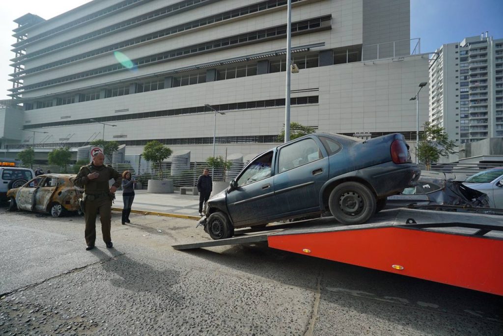 Imagen principal: Municipio de Viña del Mar contará con nuevo parqueadero y sistema de grúas para retirar vehículos de la vía pública