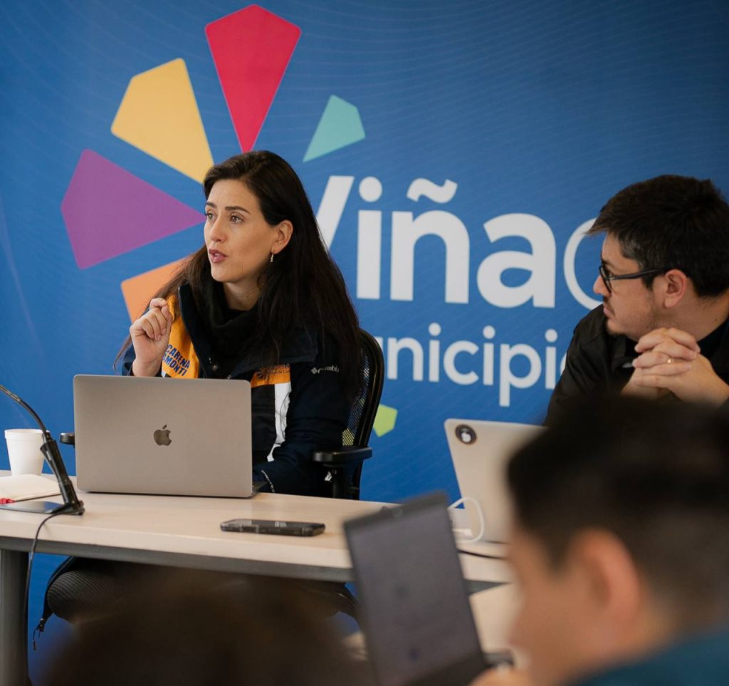 Imagen principal: Alcaldesa Macarena Ripamonti hizo llamado a participar de simulacro masivo de tsunami en Viña del Mar