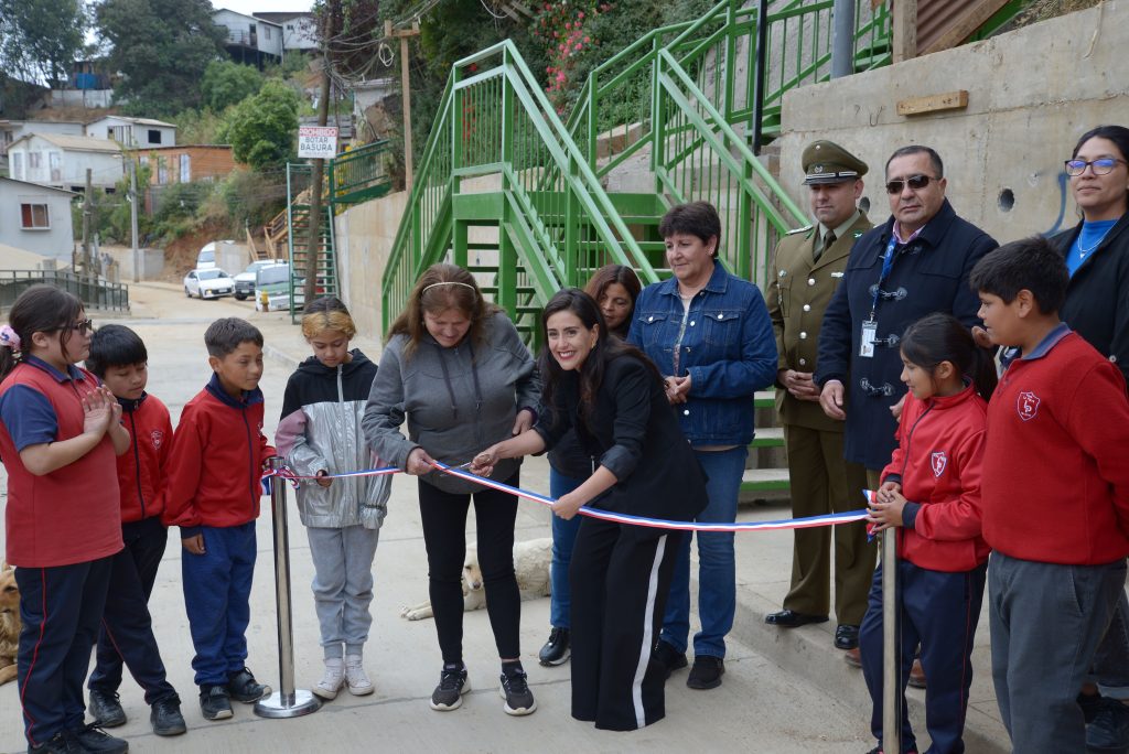 Imagen de la noticia: Nuevas obras de pavimentación en Achupallas