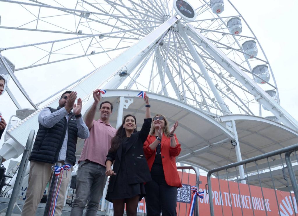 Imagen principal: La atracción del verano regresa a Viña del Mar: La Gran Rueda comenzó a girar en el borde costero