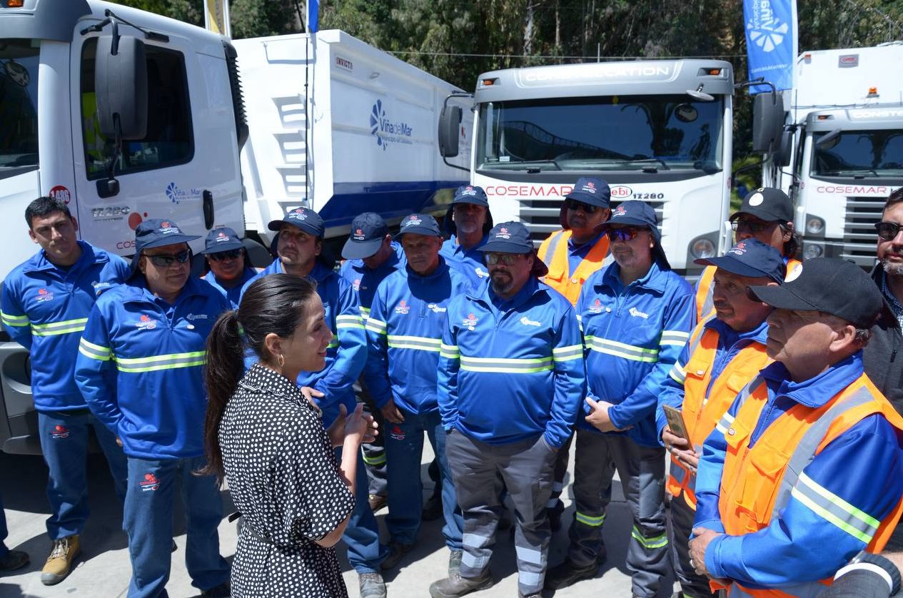 Municipio de Viña del Mar prepara completo plan de limpieza tras celebración de Año Nuevo en el Mar