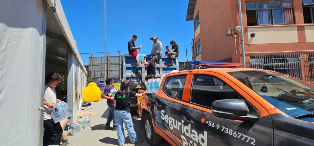 Imagen principal: MUNICIPIO DE VIÑA DEL MAR ENVÍA APOYO A LA ZONA SUR AFECTADA POR MEGAINCENDIO FORESTAL